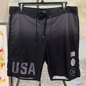 Hurley black US Olympics board shorts size 32